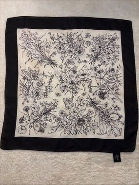 Gucci Flora Silk Scarf